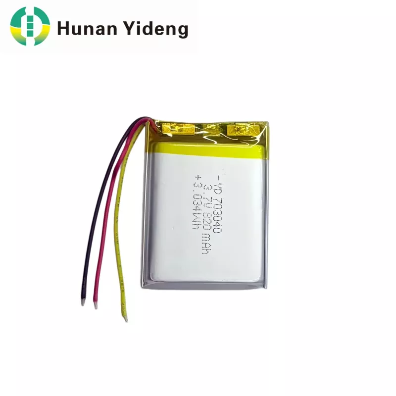 Pin hình lăng trụ nhỏ 703040 3.7V 820mAh